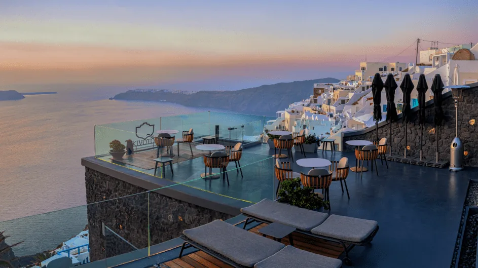 Review – Kivotos Santorini