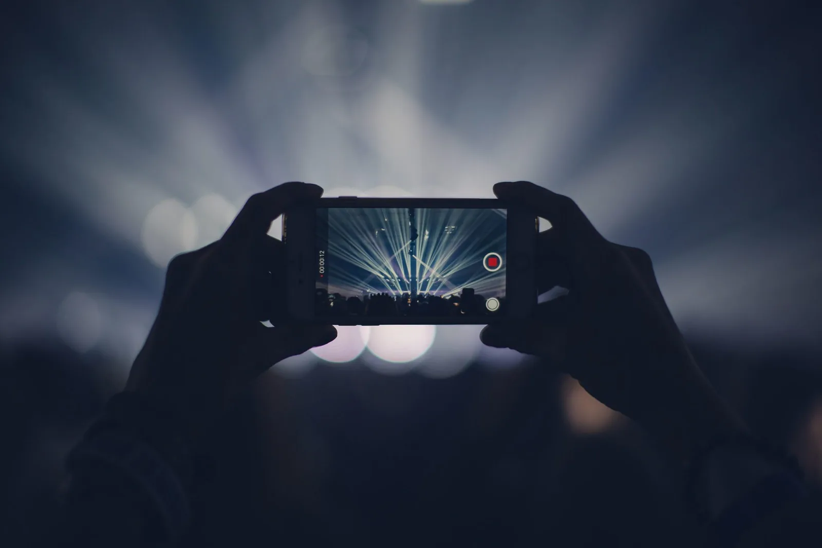 Sieben Möglichkeiten, iPhone Videos hochzuladen und zu teilen