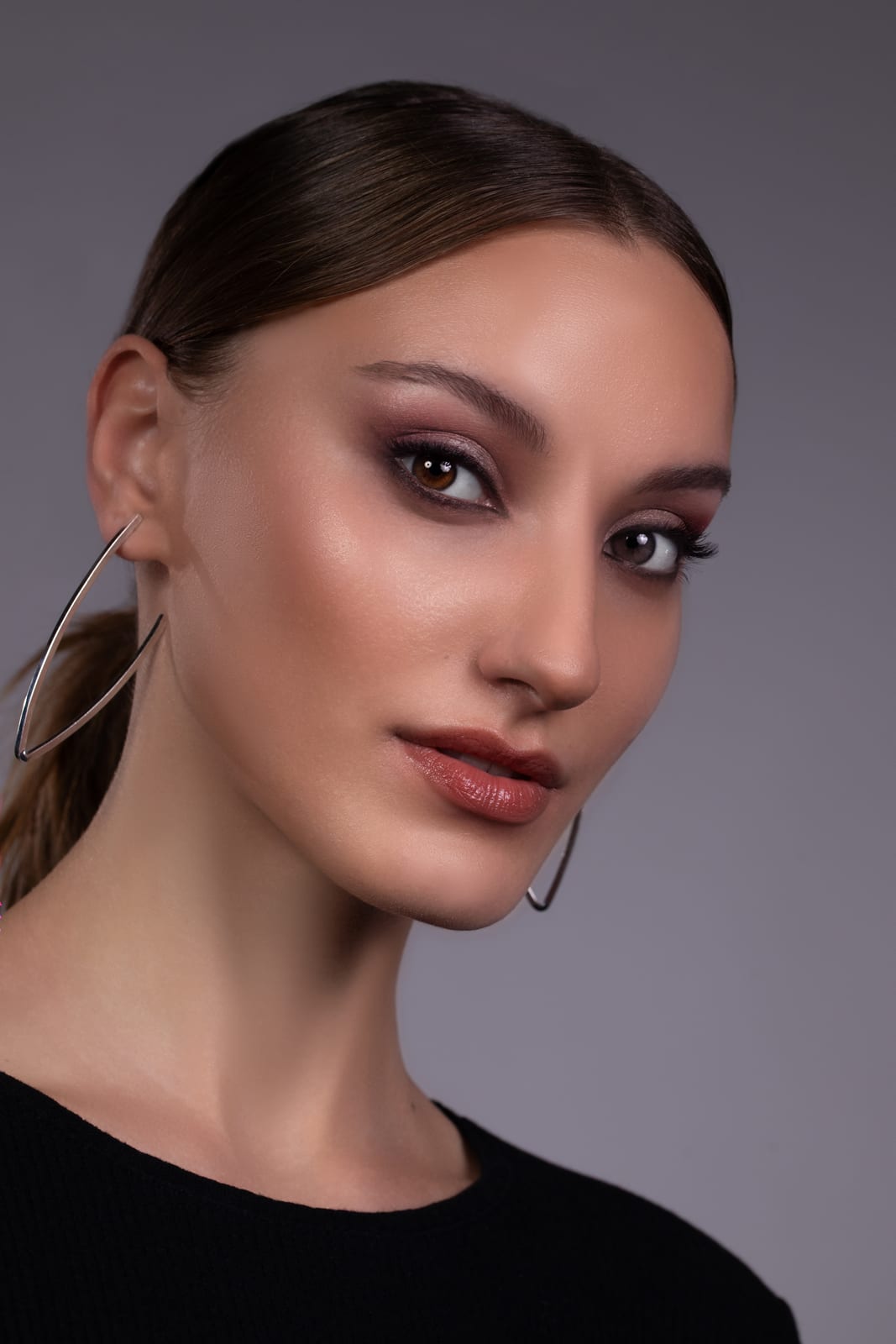 Eilina – Studio Shooting — Porträtfotografie — Bild 4