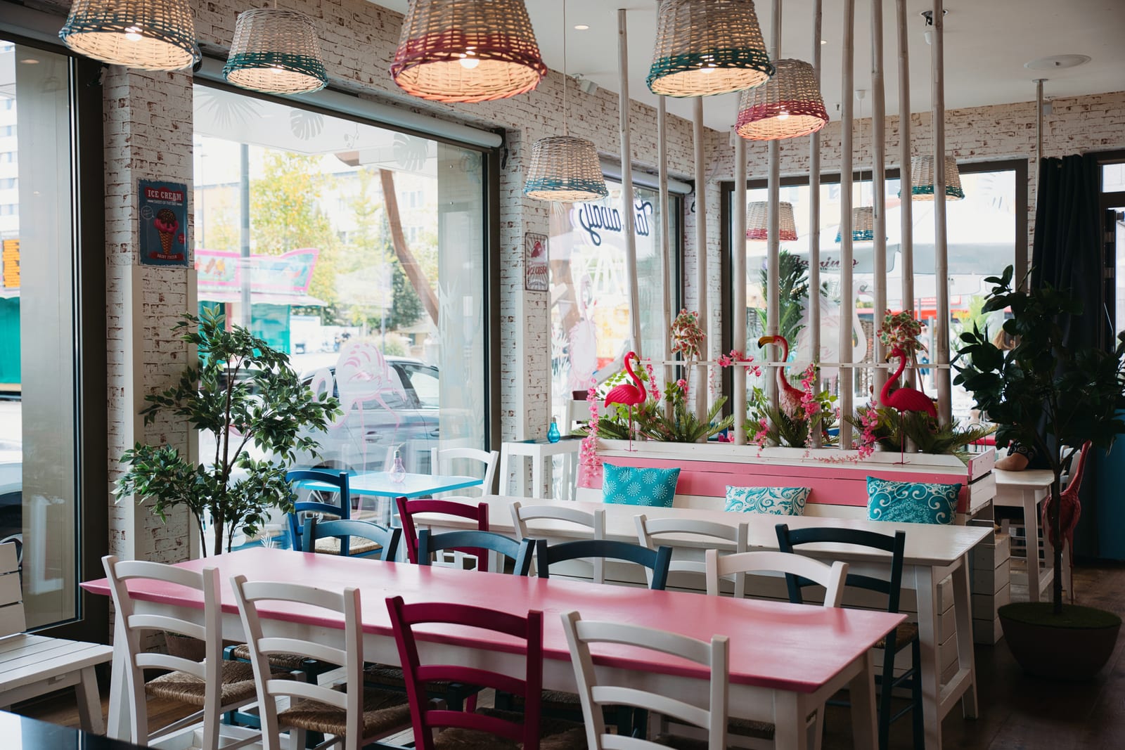 Flamingo Restaurant – Interior — Bild 6