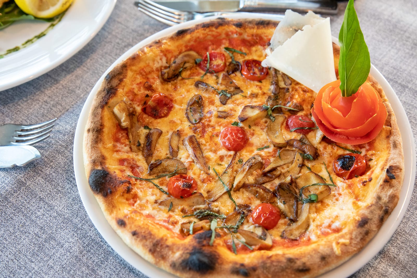 Cucina Mediterraneo Restaurant — Mediterranean Gastronomy — Bild 9