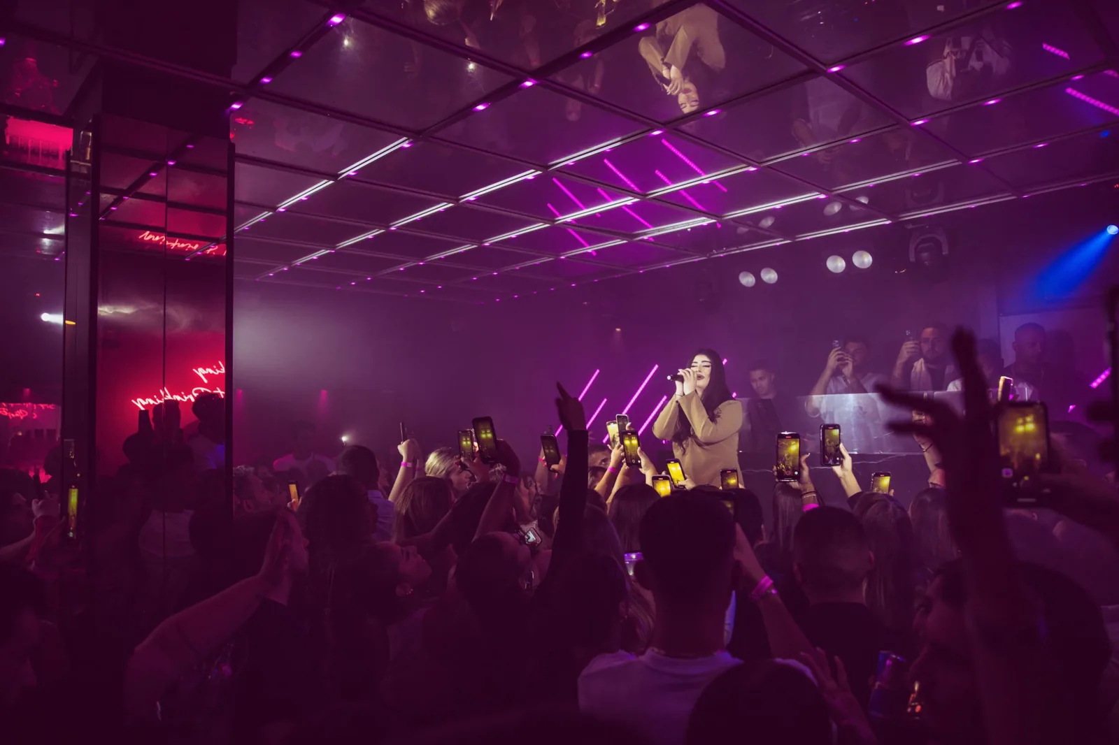 Lune – Clubshow — Konzertfotografie — Bild 5