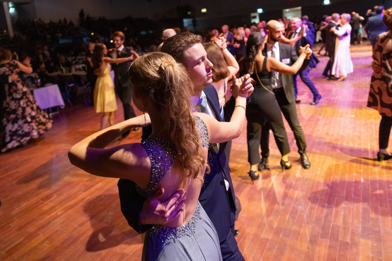 Tanzschule Weiss – Abschlussball — Bild 4