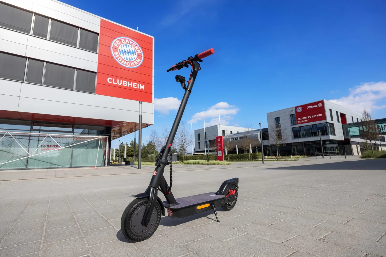 FC Bayern München – E-Roller — Fotoproduktion
