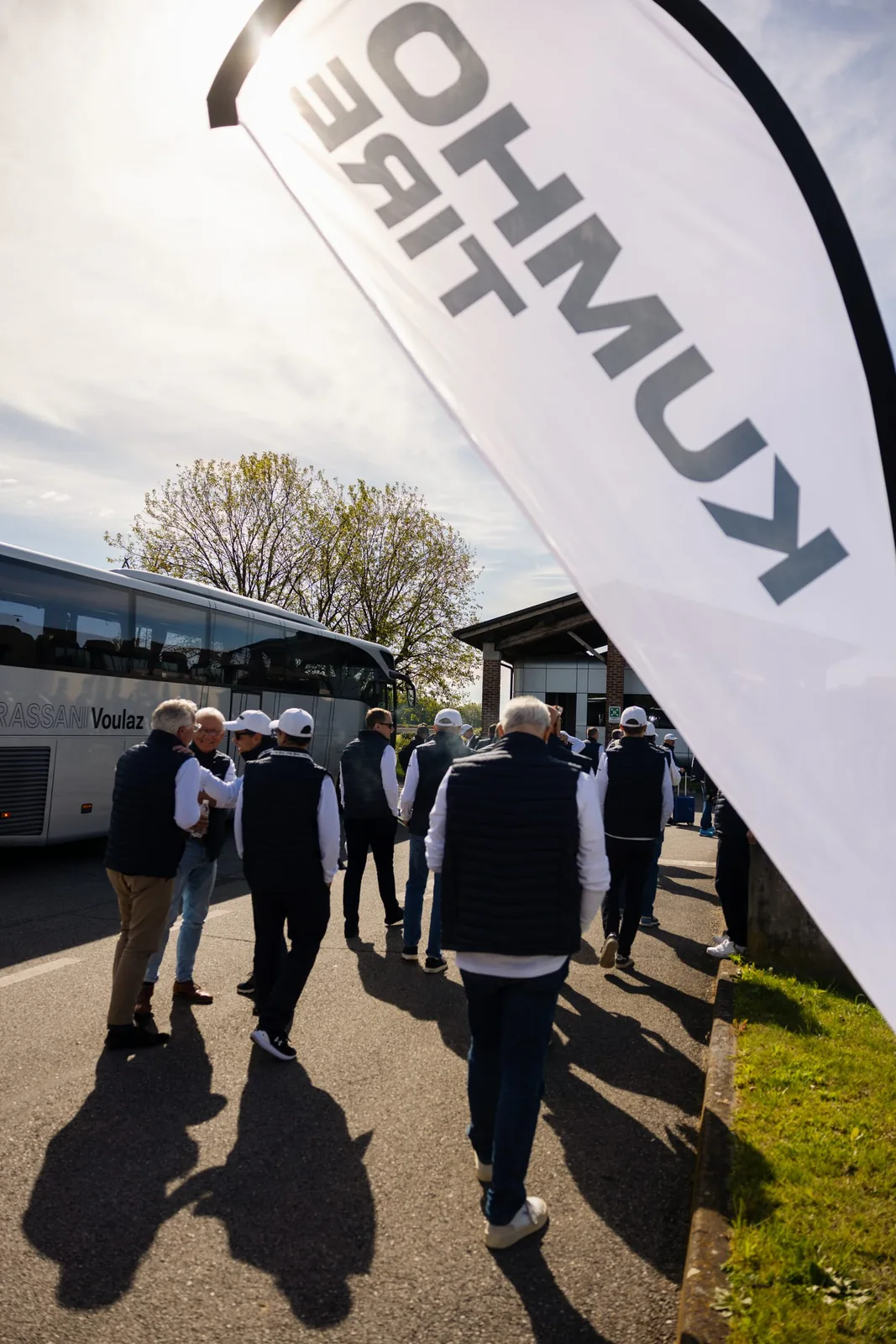KUMHO Driving Event – Milan, Italy — Bild 5