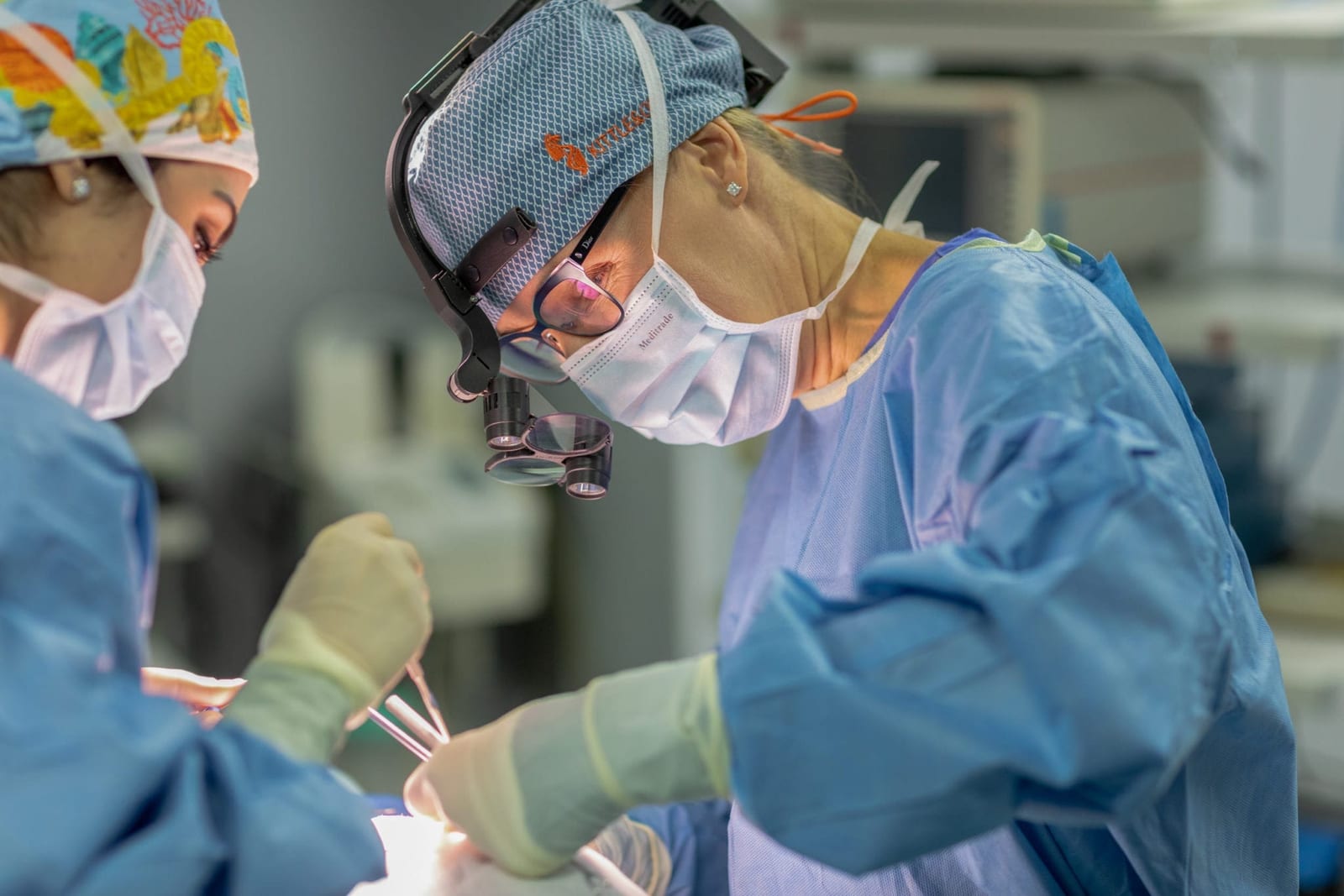 Dr. med. Julia Berkei Frankfurt OP — Fotoproduktion