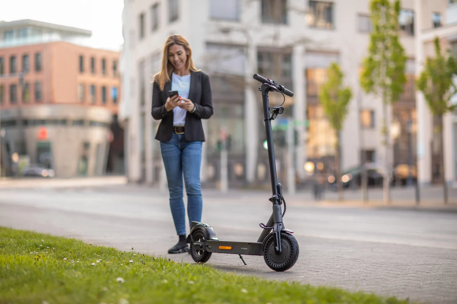ePowerFun — E-Scooter Brand Campaign — Bild 2