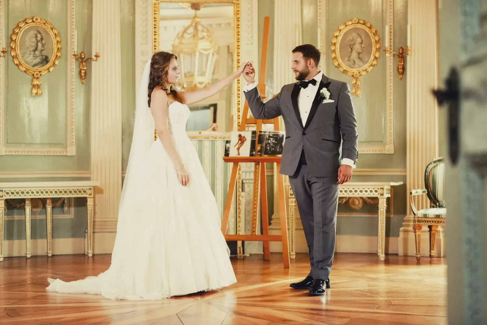 La misma fotografía con el look Romance