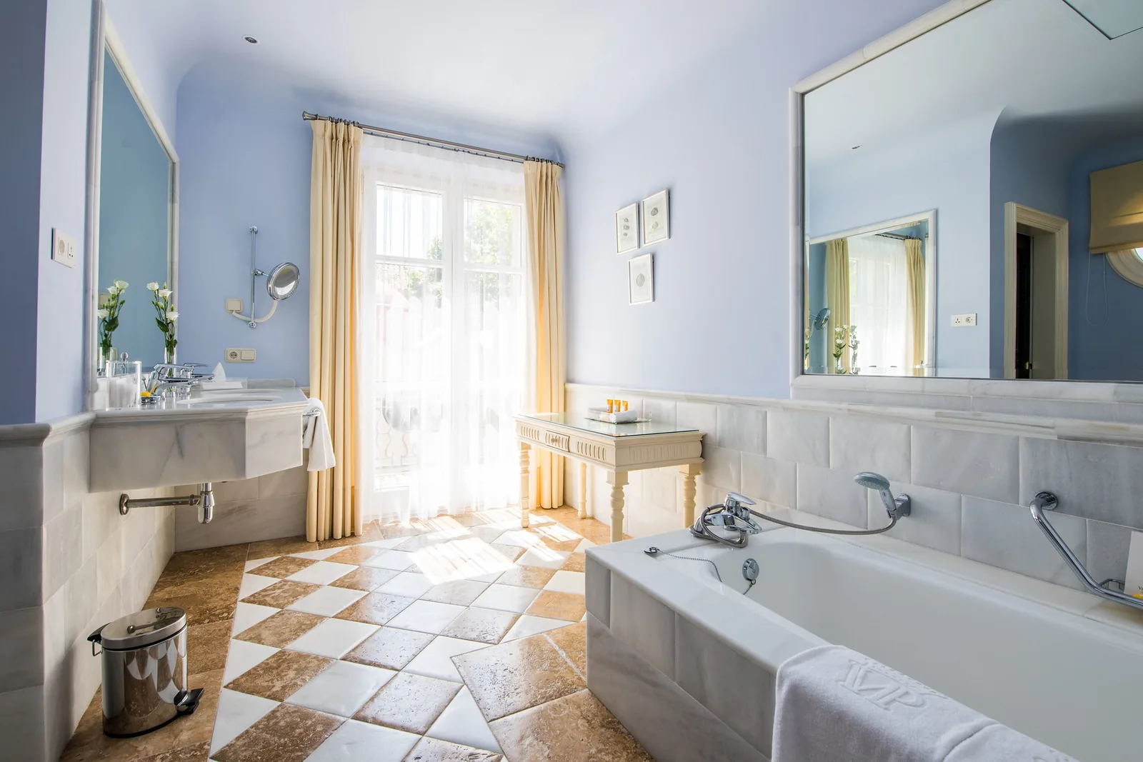 Hotel room — interior photography