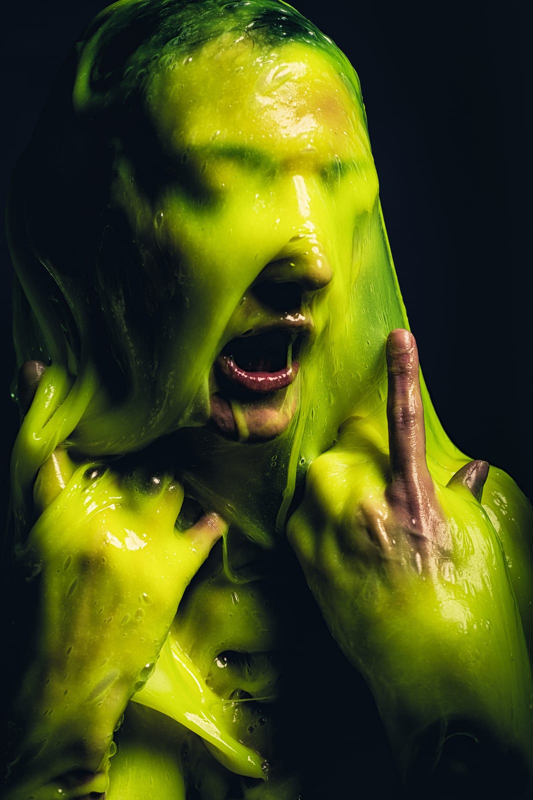 Surreal – Model Portrait Bilder — Porträtfotografie — Bild 7