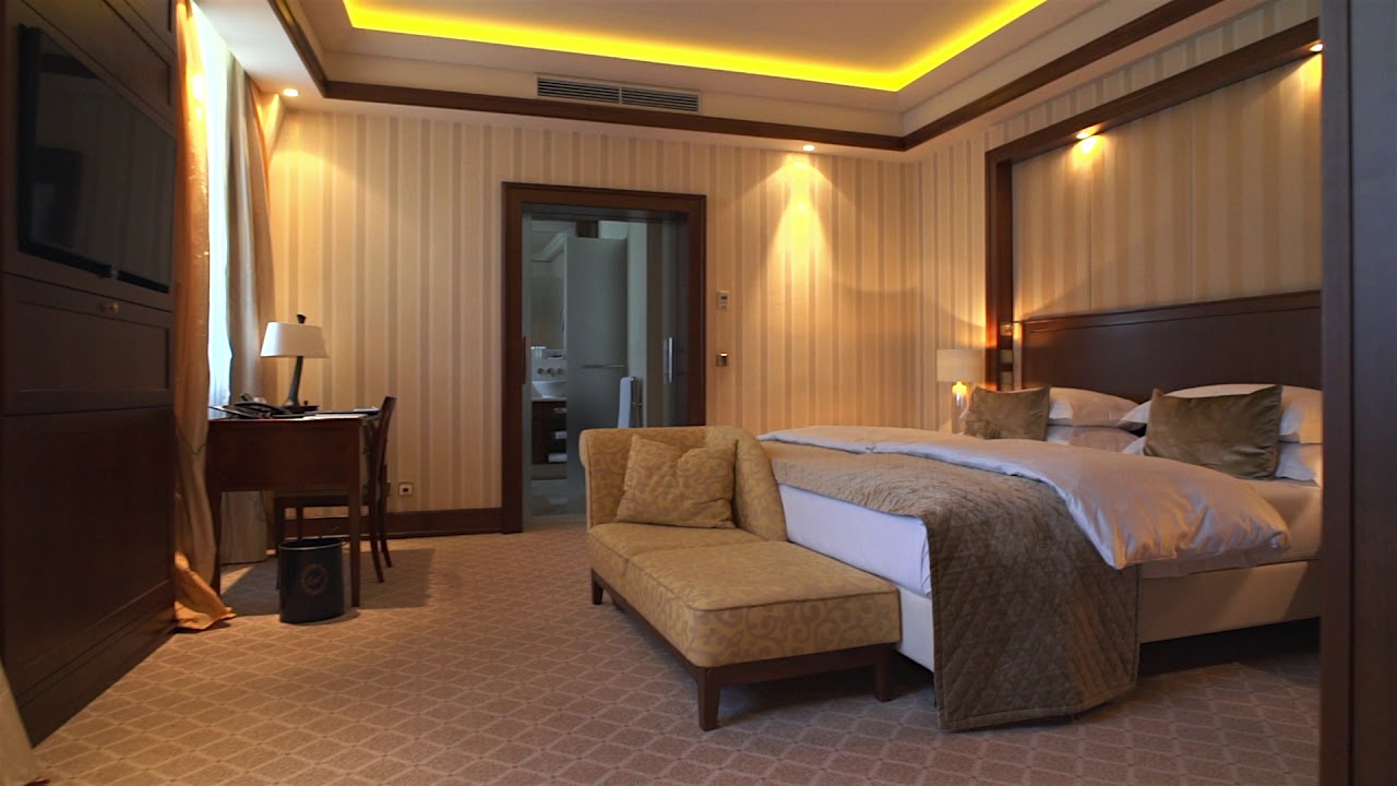 Excelsior Hotel Ernst – Location Teaser