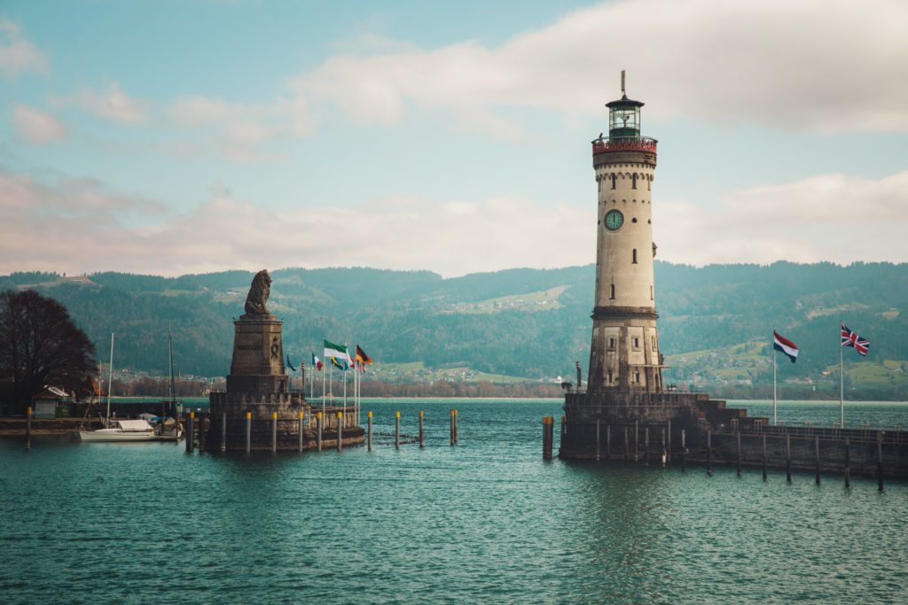 landscape-ps-portfolio-slide-23