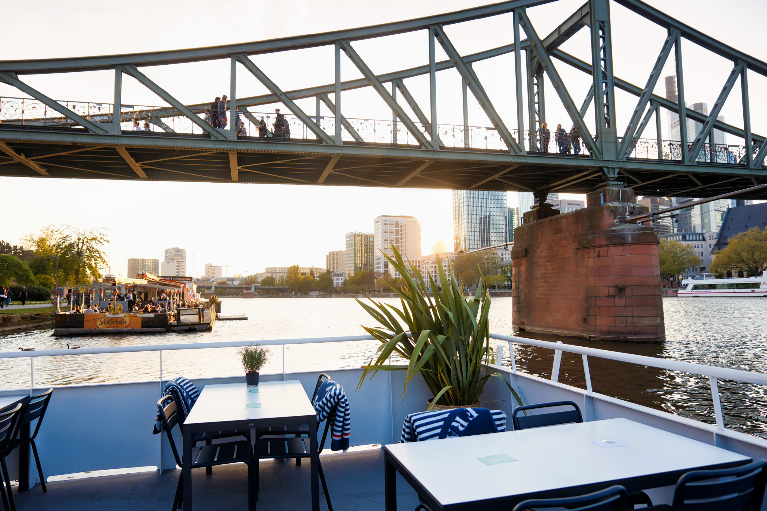 22 04 21 Aperosfrenchies Freigut6 Freigut