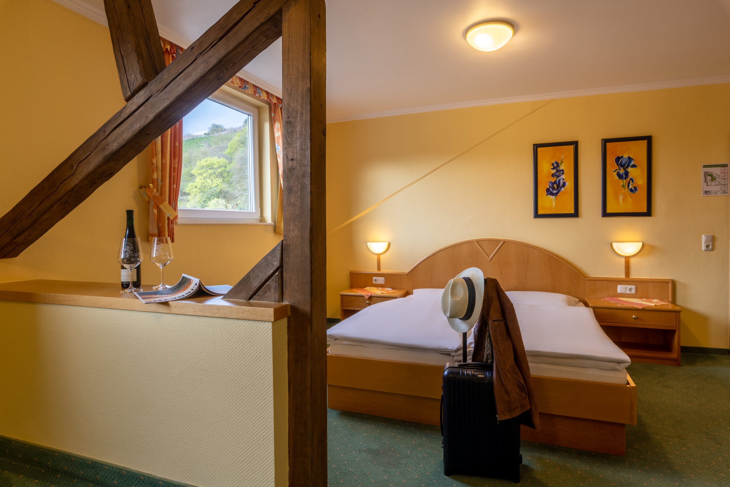 648A0308 HDR Hotel & Restaurant Zwei Mohren