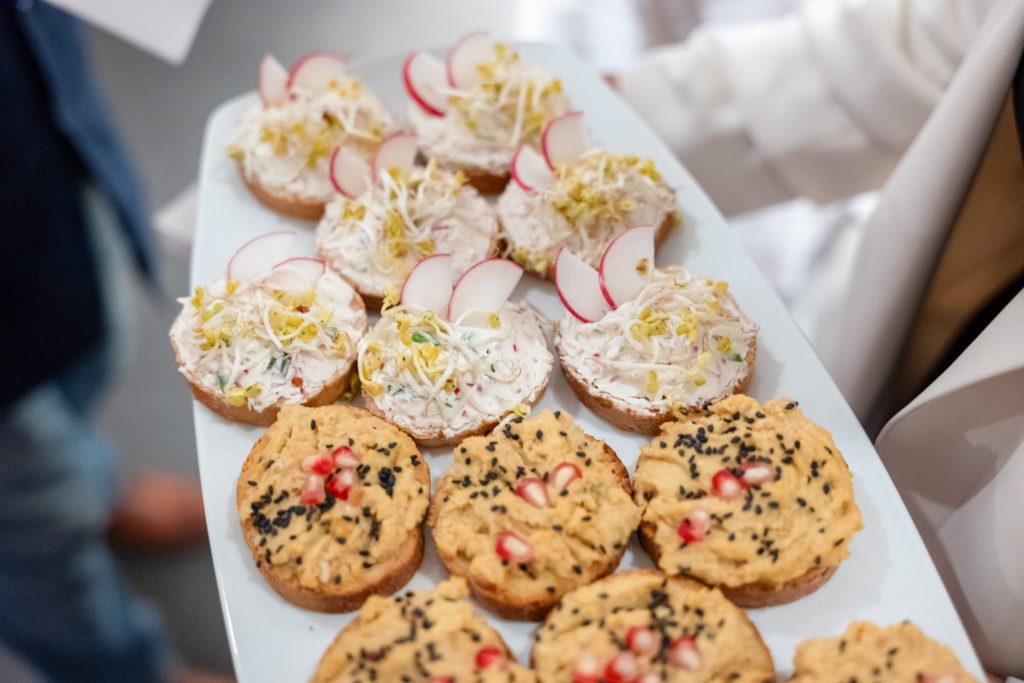 Event_160 - 23:9:29 - 2500 PX (Social Media) svg+xml;charset=utf Leica Vernisage - David Hurn