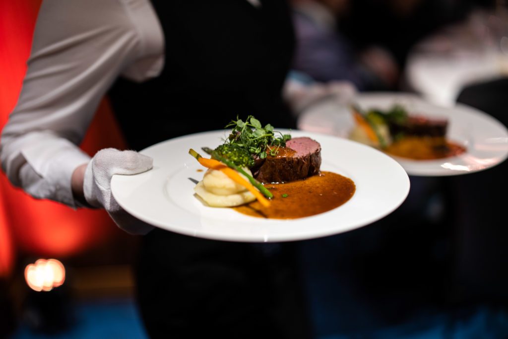 20230304-231846-086A9020 svg+xml;charset=utf THE FRANKFURTER - Grand Gala