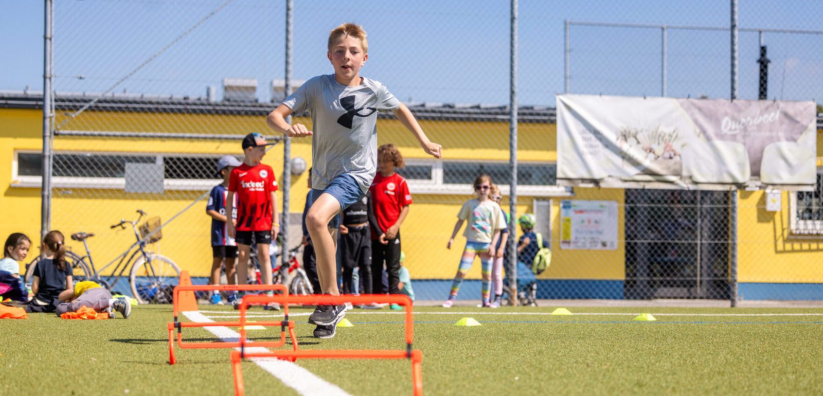 Projekte 16 svg+xml;charset=utf Projekte