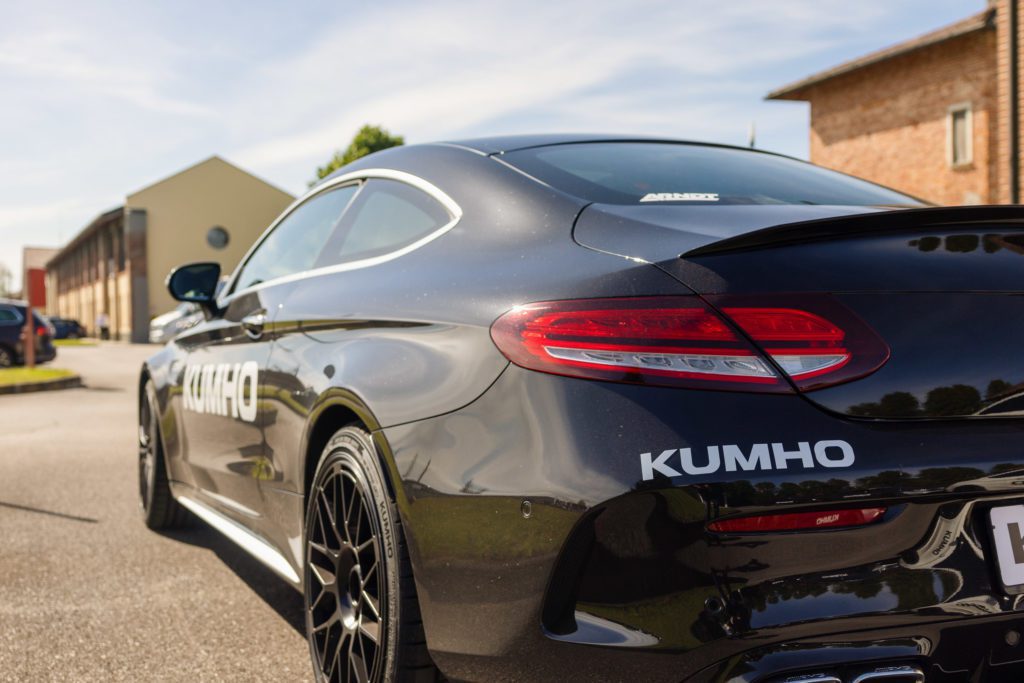 Event_355 - 24:4:24 - 2500 PX (Web Format) - Patrick Schmetzer svg+xml;charset=utf KUMHO Driving Event - Milan, Italy