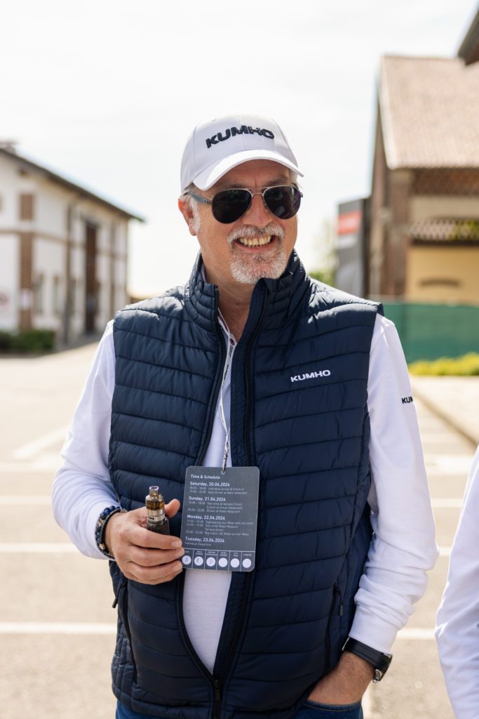 Event_395 - 24:4:24 - 2500 PX (Web Format) - Patrick Schmetzer svg+xml;charset=utf KUMHO Driving Event - Milan, Italy