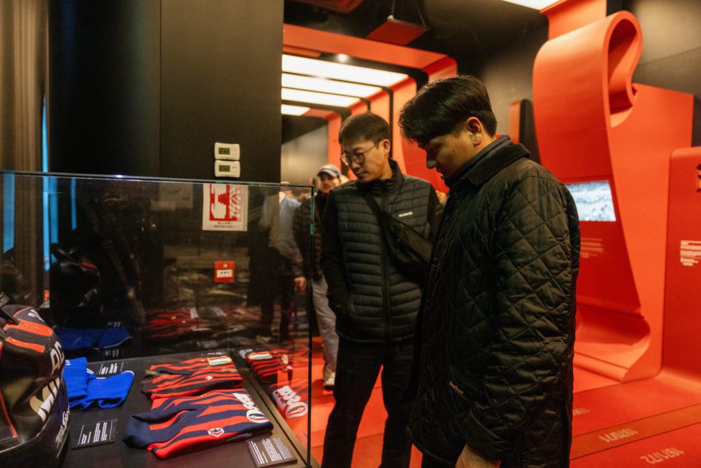 Event_579 - 24:4:24 - 2500 PX (Web Format) - Patrick Schmetzer svg+xml;charset=utf KUMHO Driving Event - Milan, Italy