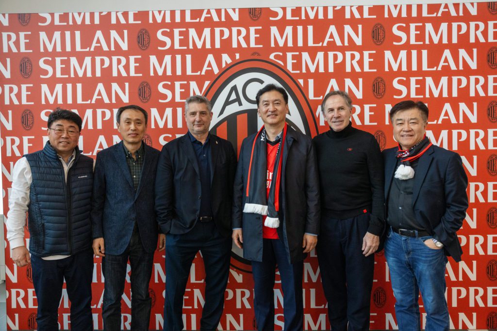 Event_638 - 24:4:24 - 2500 PX (Web Format) - Patrick Schmetzer svg+xml;charset=utf KUMHO Driving Event - Milan, Italy